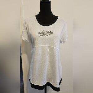 Adidas Short Sleeve T-Shirt XL
